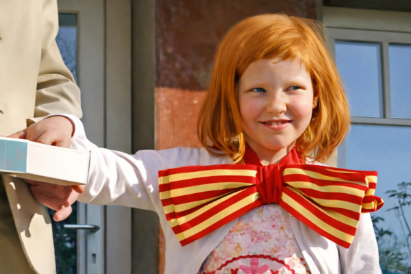 Mädchen beim Zaubern - Zauberworkshop