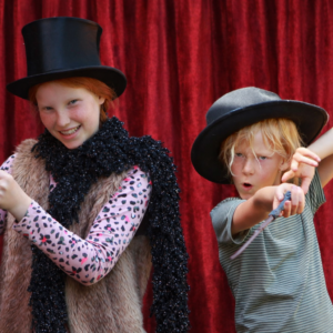 Kinderzauberer für Hamburg-Events - Kindergeburtstag & Kinderanimation